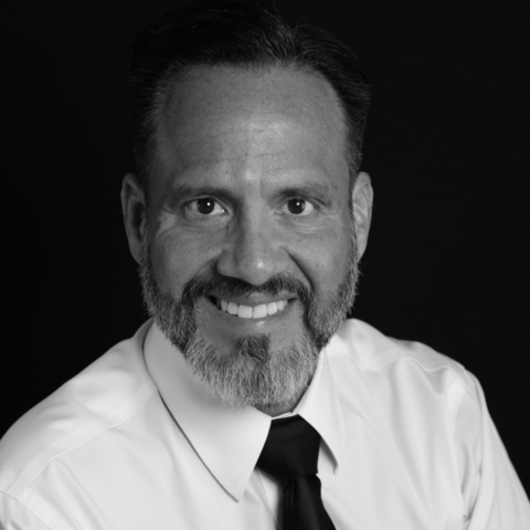 Dr. Mario Romero