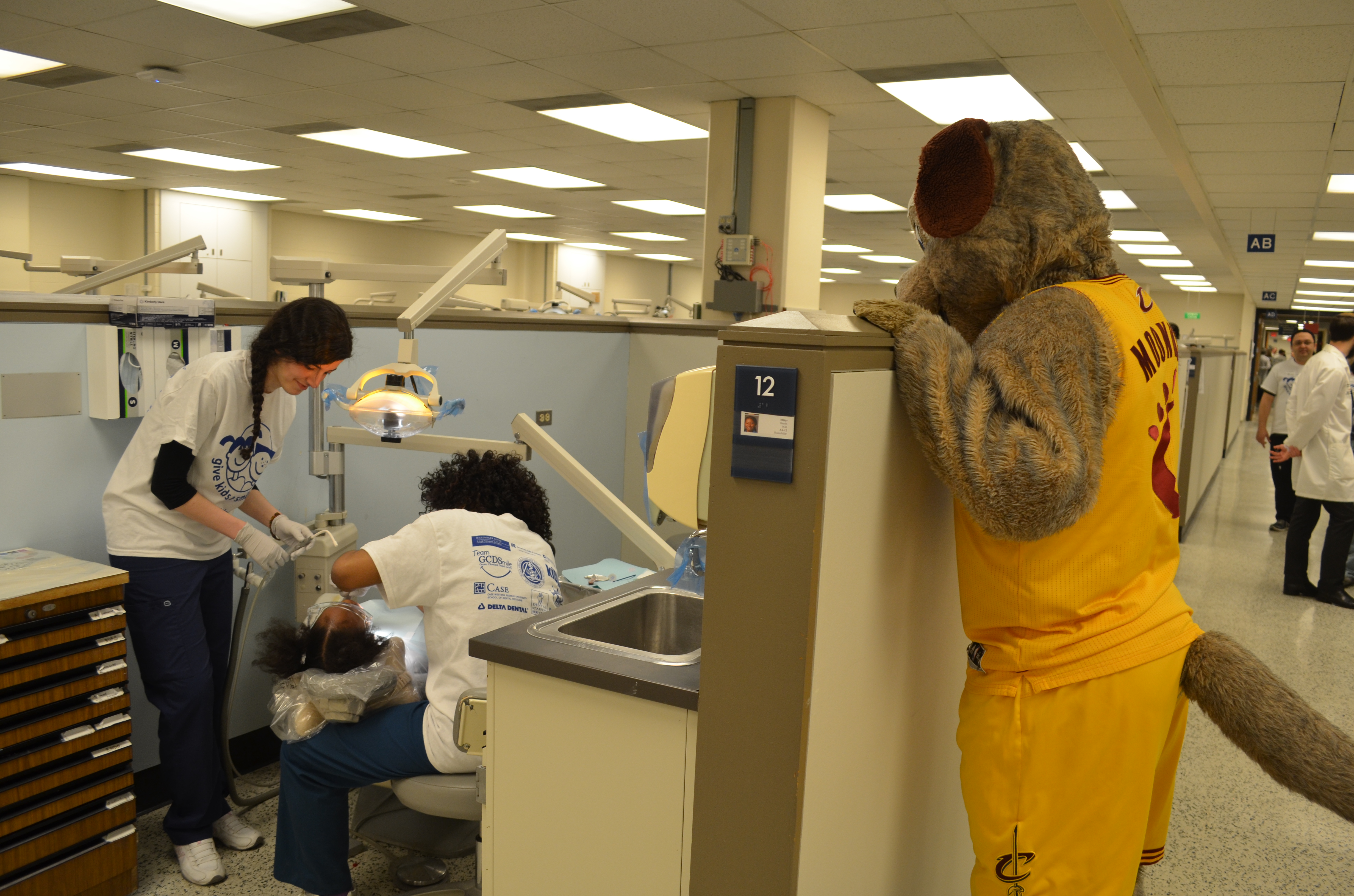 Volunteer dentists from the Greater Cleveland Dental Society