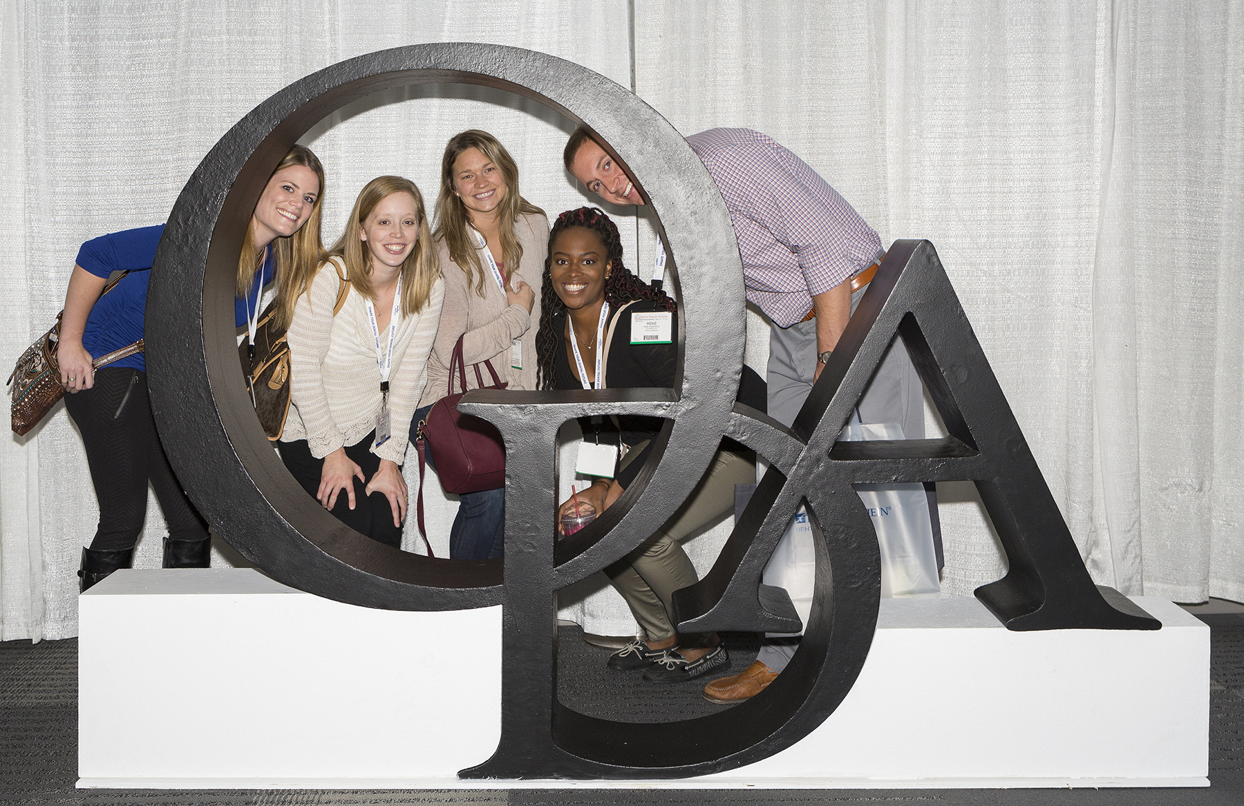 Pictured are Kelly (Dental Assistant – Front Desk), Dr. Monica Monfredi (Dentist), Rachel (EFDA), Ciera (Hygienist), and Mike (Practice Manager) of Monfredi Family Dental in Columbus at the 2017 ODA Annual Session